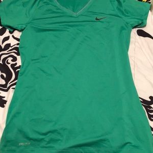 Green Nike dri for shirt